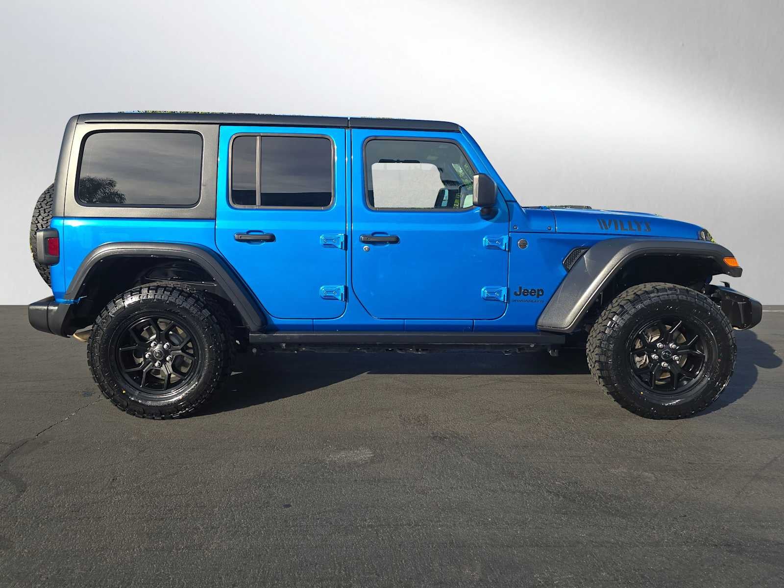 2024 Jeep Wrangler Willys