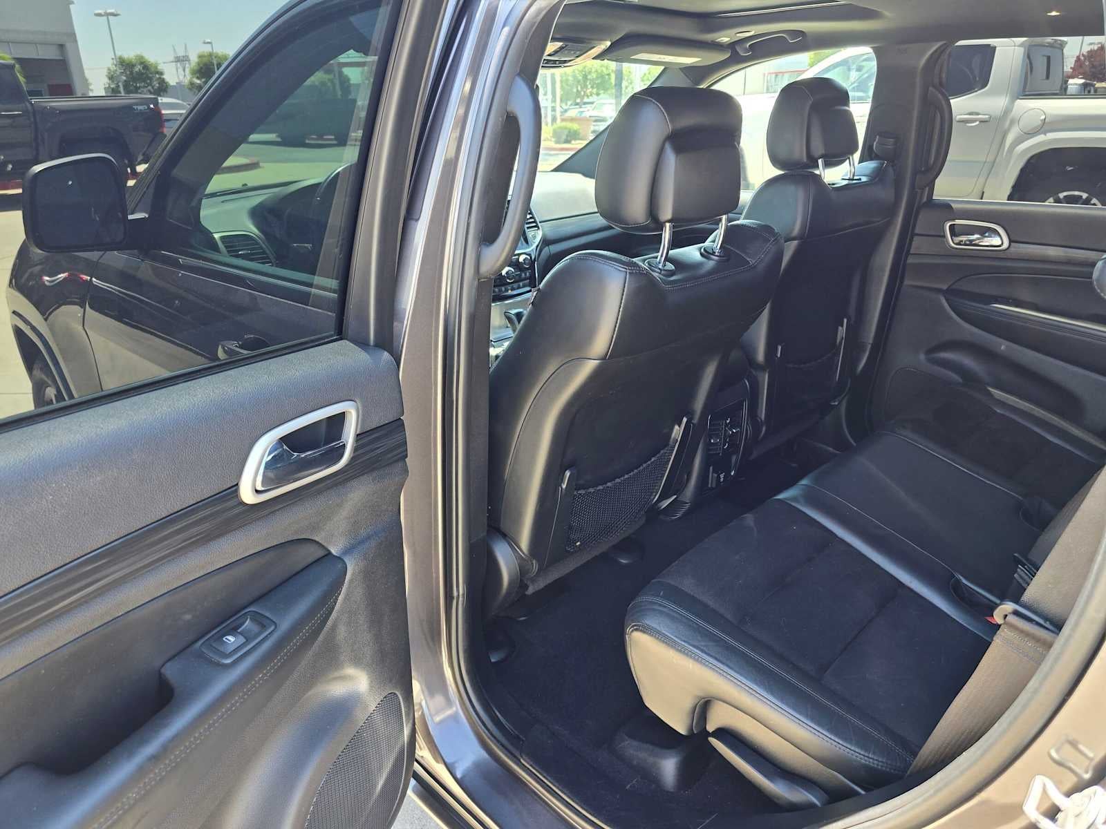 2020 Jeep Grand Cherokee Altitude