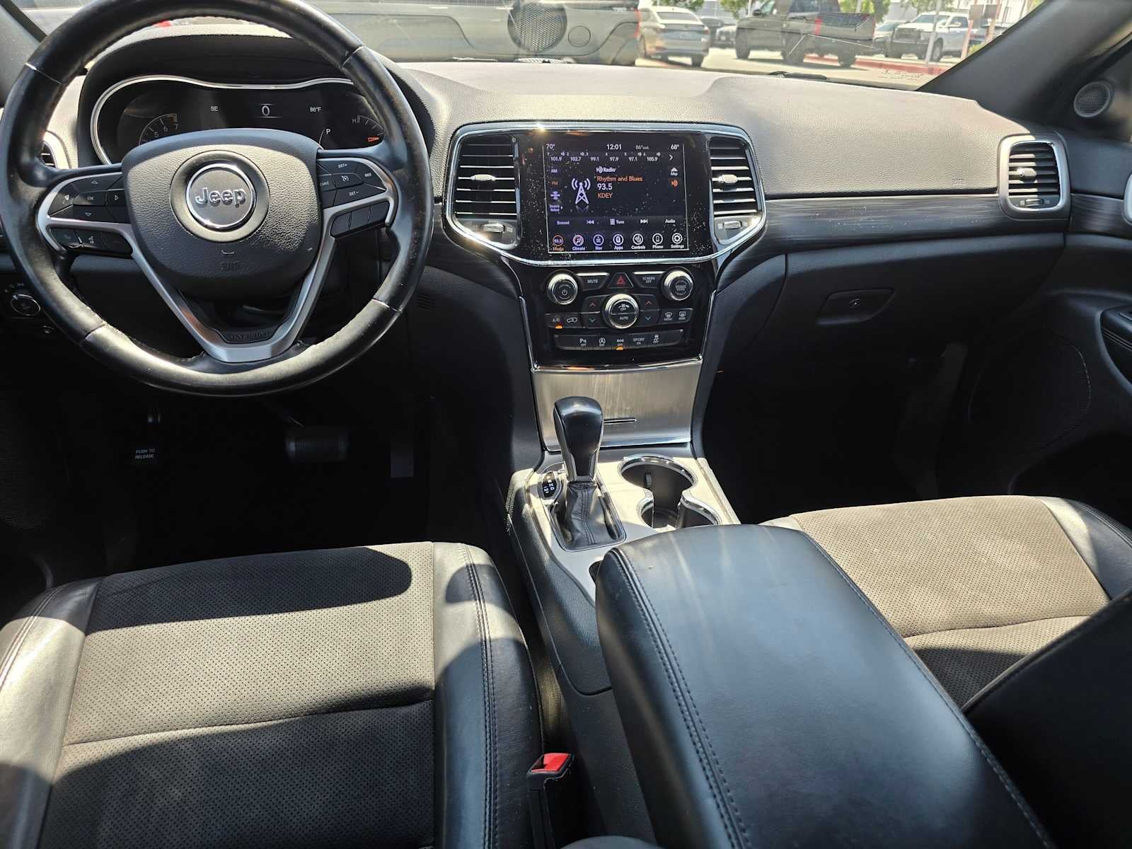 2020 Jeep Grand Cherokee Altitude