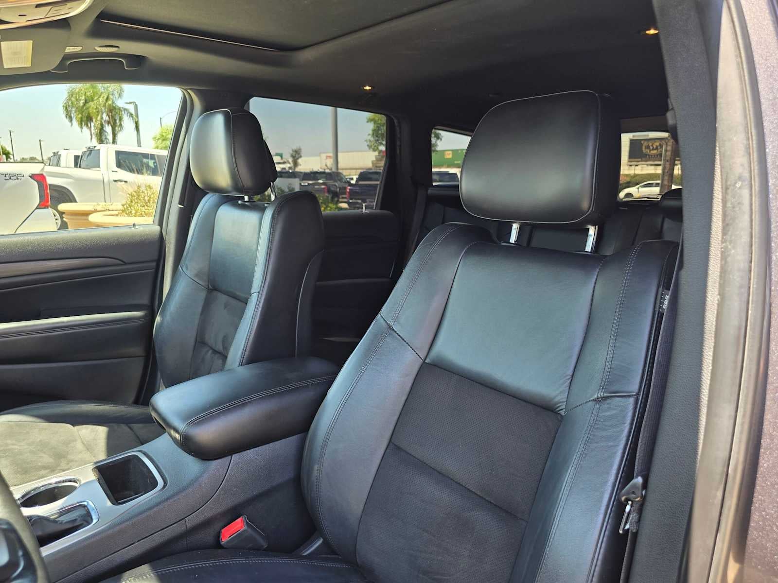 2020 Jeep Grand Cherokee Altitude