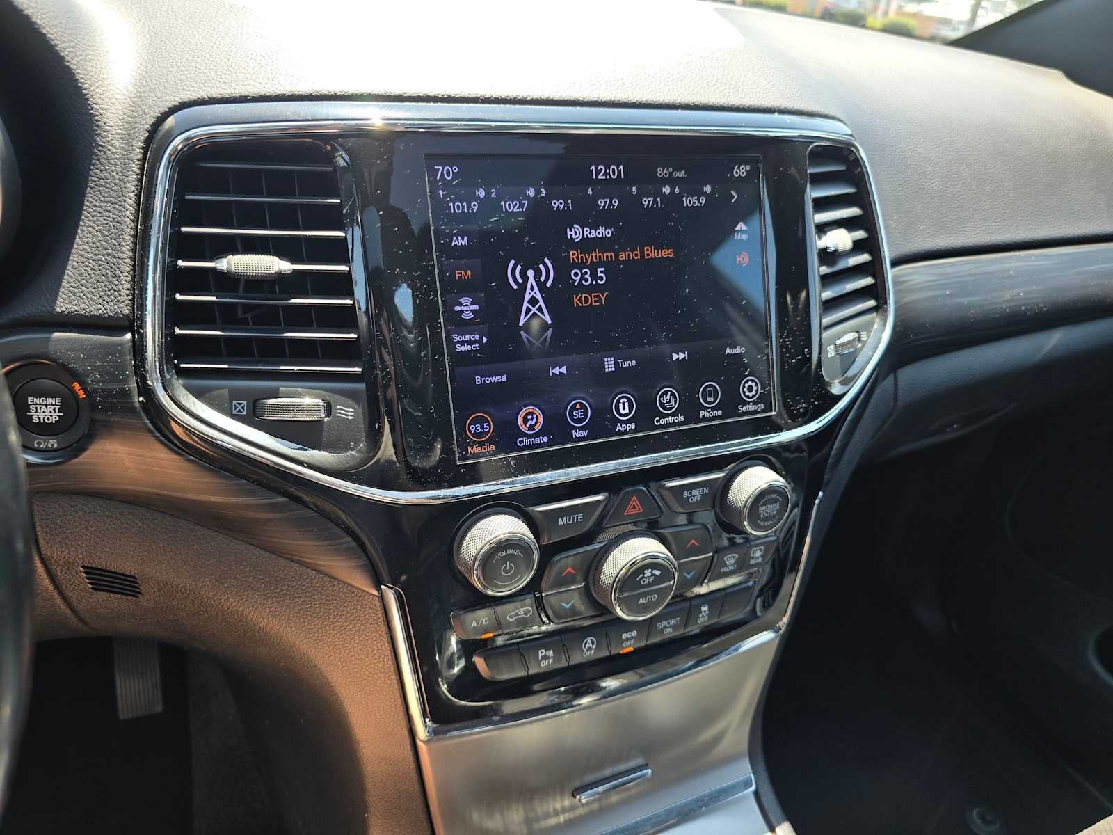 2020 Jeep Grand Cherokee Altitude