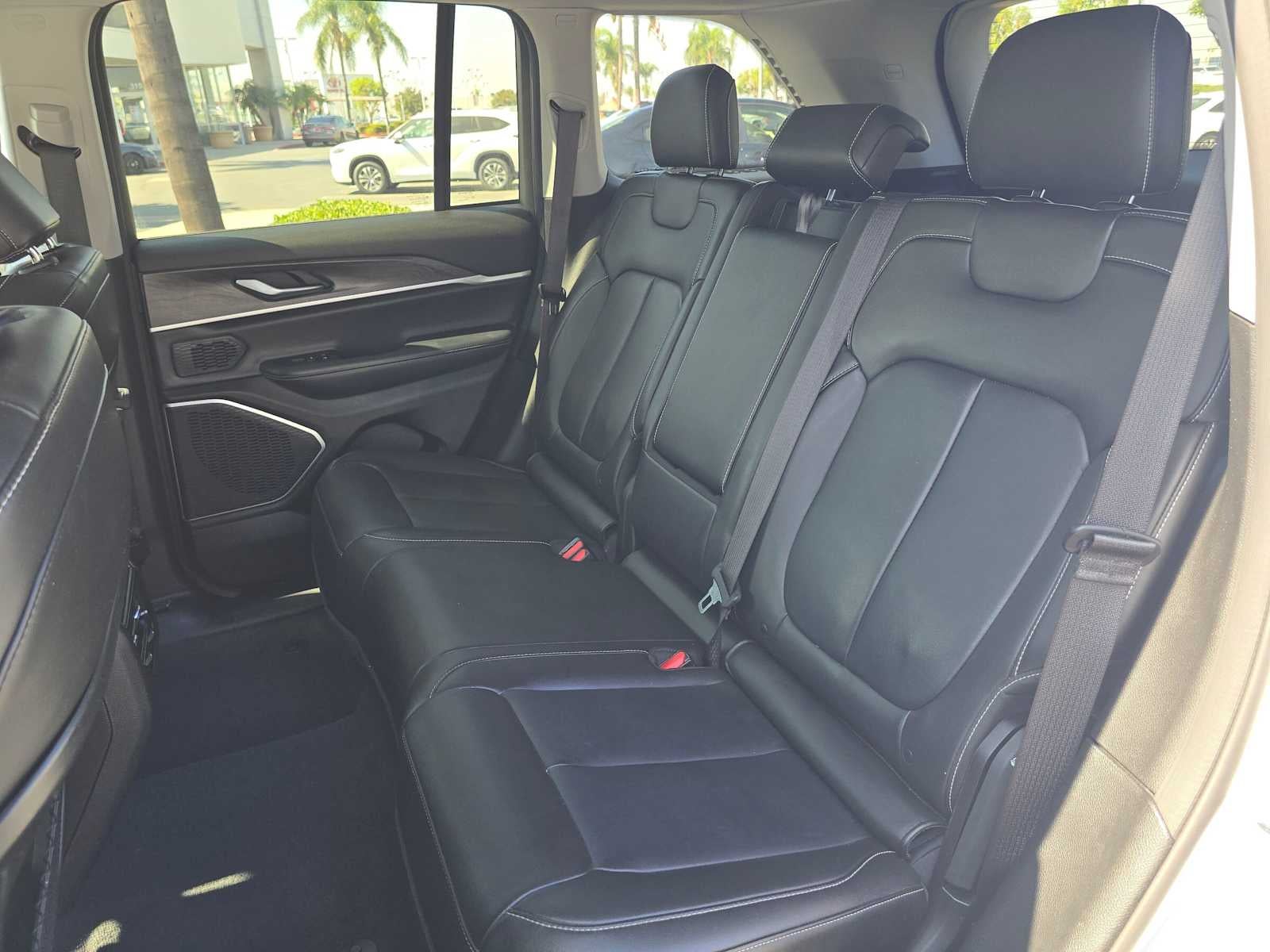 2022 Jeep Grand Cherokee Limited - Photo 18
