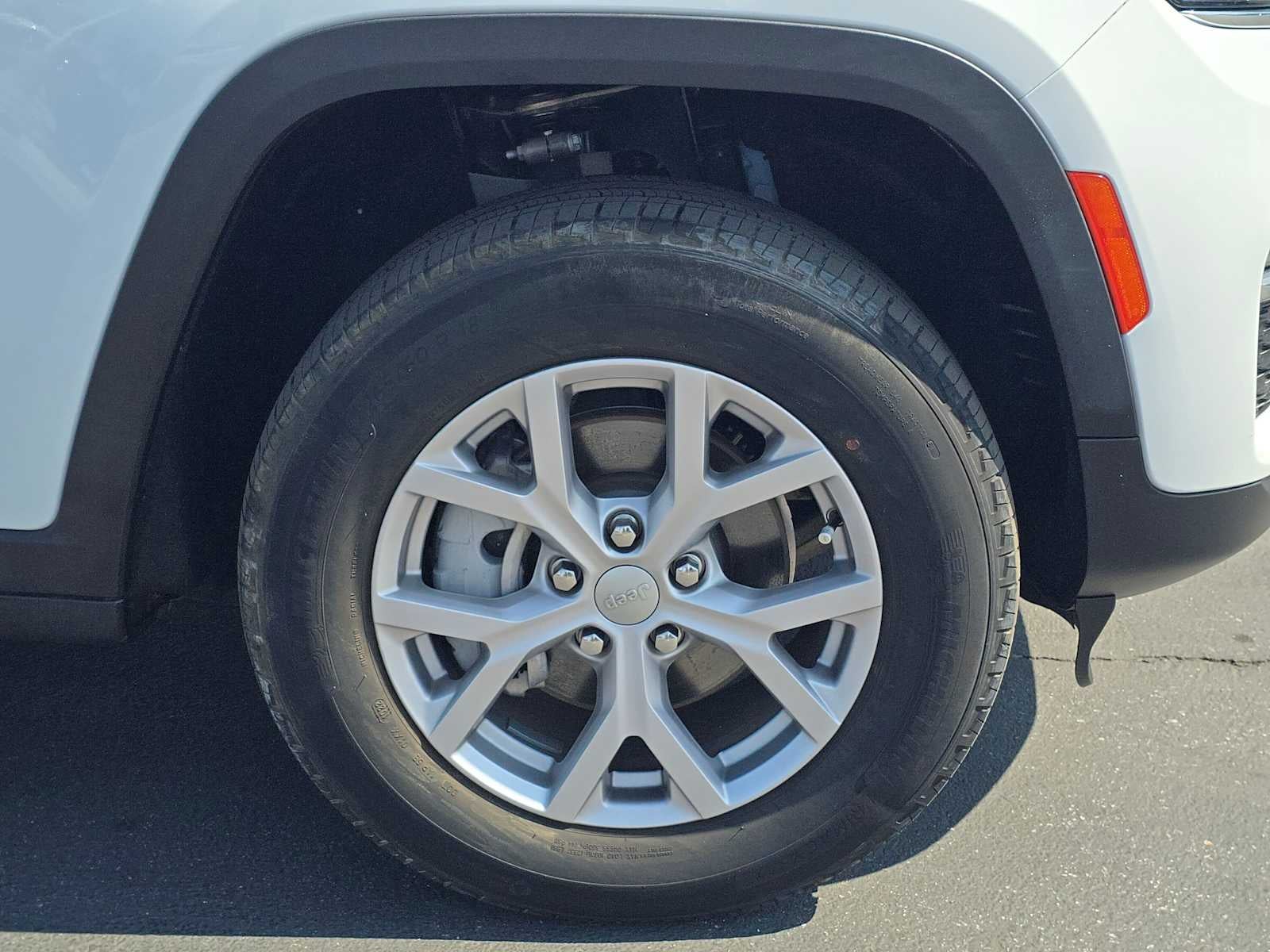 2022 Jeep Grand Cherokee Limited - Photo 9