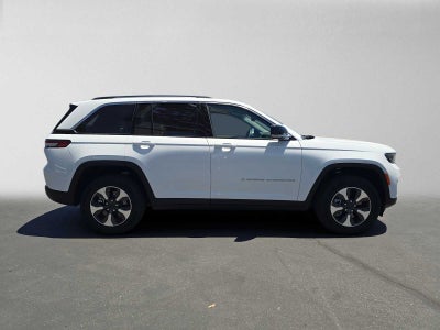 2022 Jeep Grand Cherokee 4xe Base