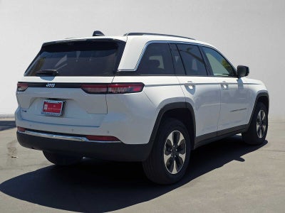 2022 Jeep Grand Cherokee 4xe Base