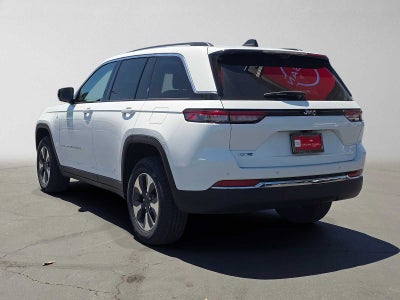 2022 Jeep Grand Cherokee 4xe Base
