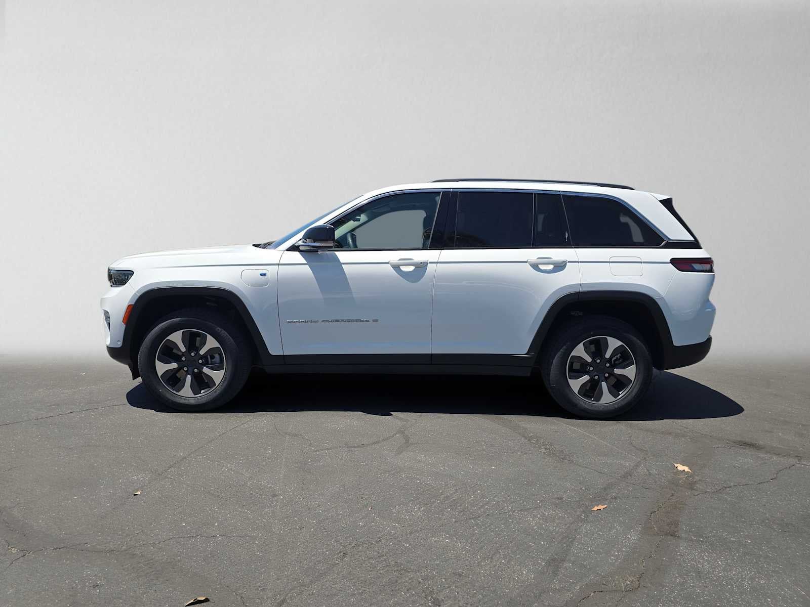 2022 Jeep Grand Cherokee 4xe Base