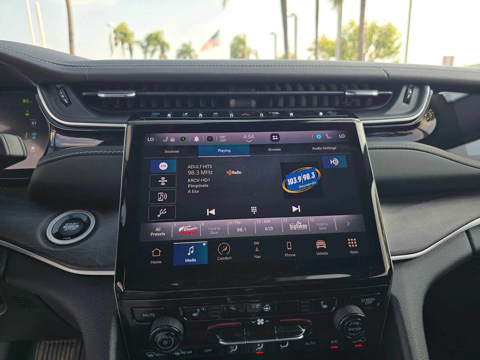 2022 Jeep Grand Cherokee 4xe Base