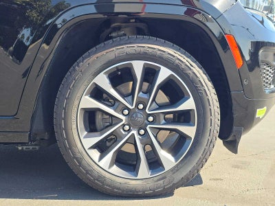 2022 Jeep Grand Cherokee 4xe Overland