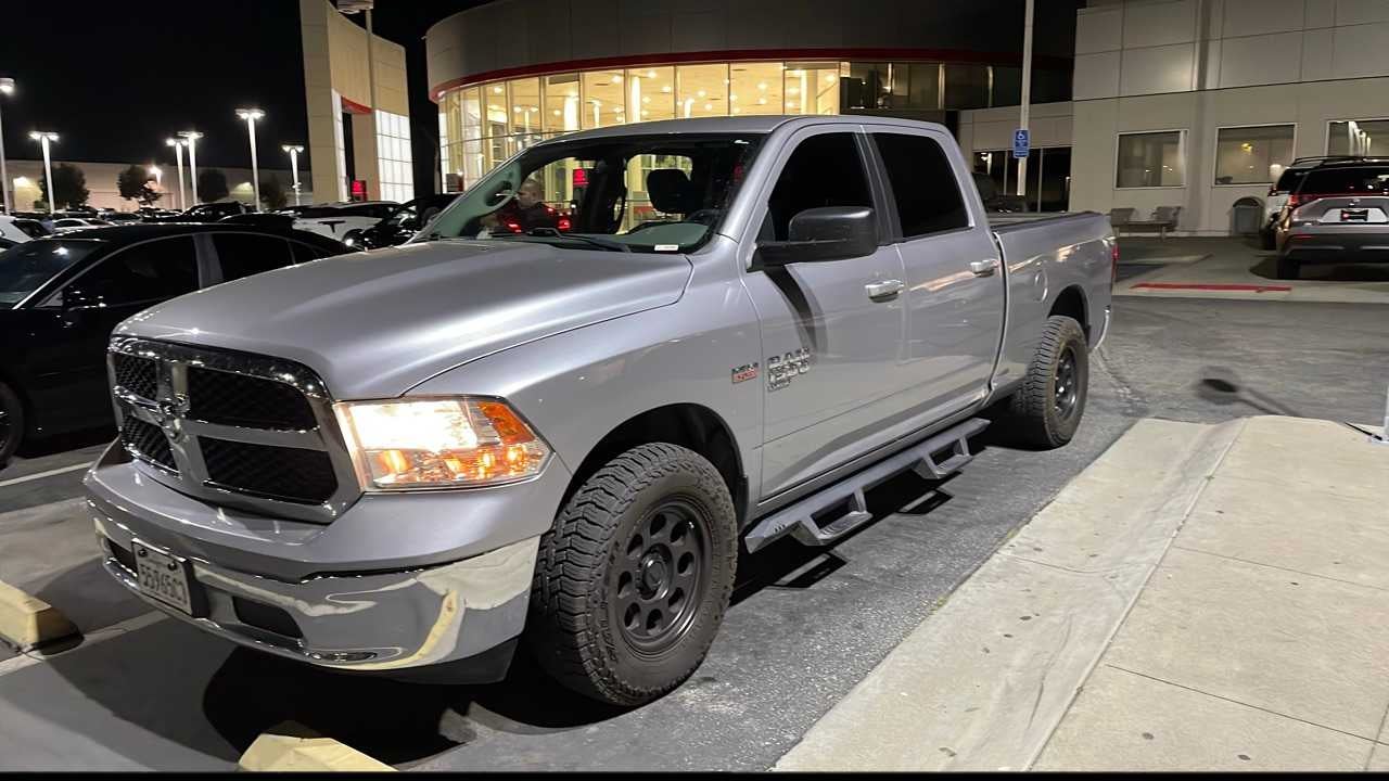 2019 RAM 1500 Classic SLT