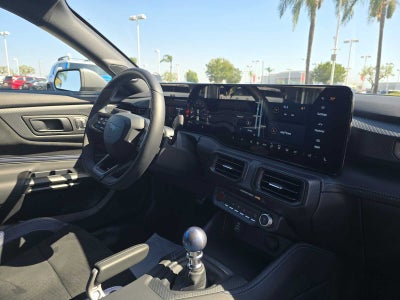 2025 Ford Mustang Dark Horse