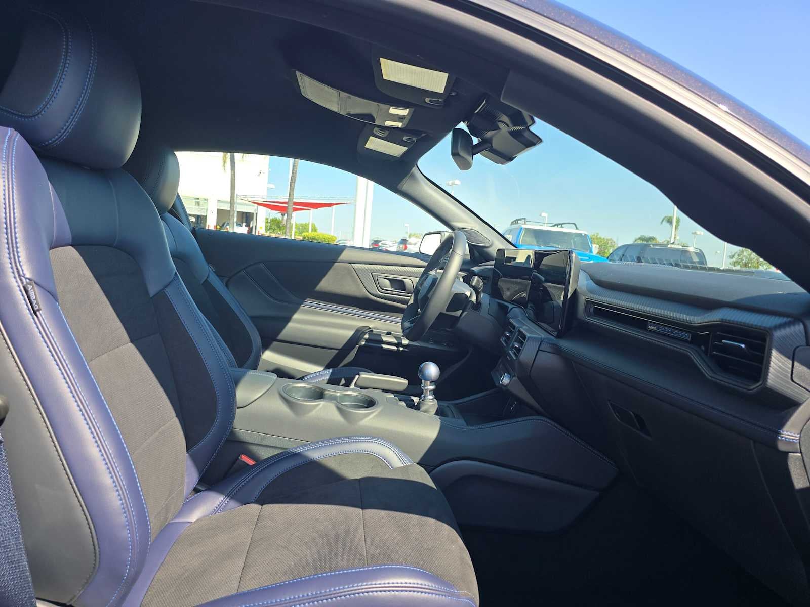 2025 Ford Mustang Dark Horse