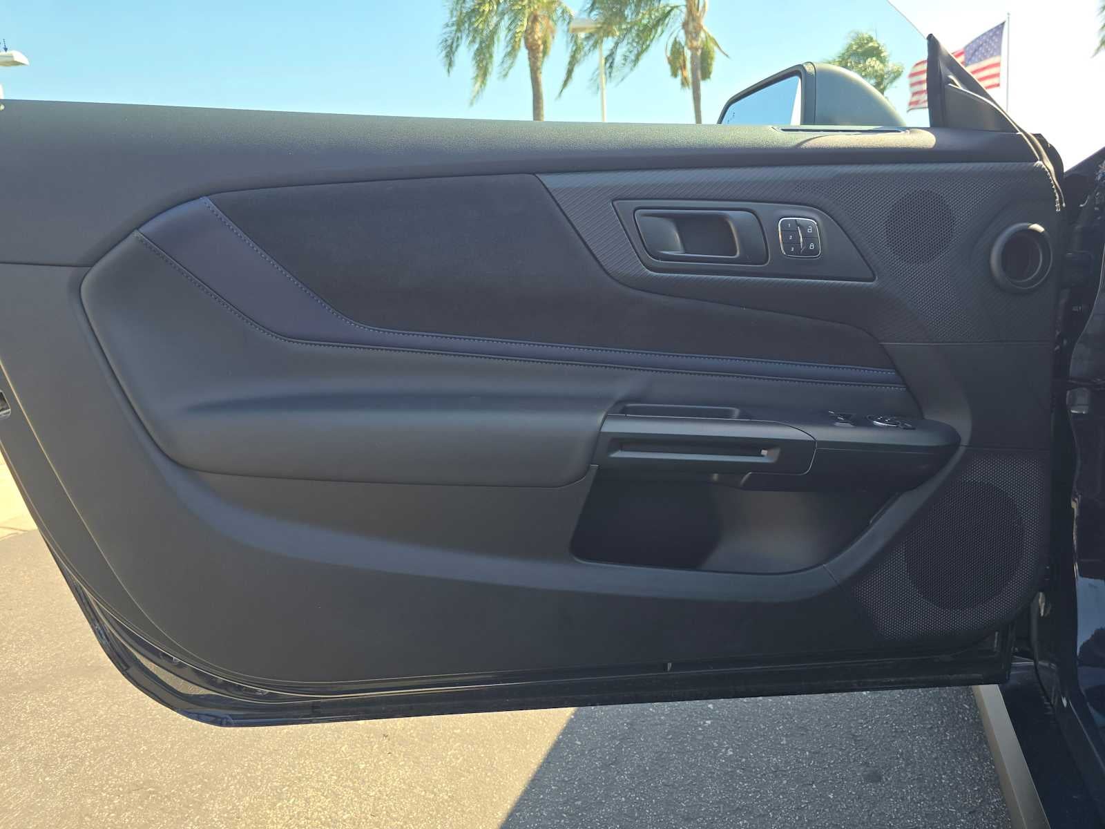 2025 Ford Mustang Dark Horse