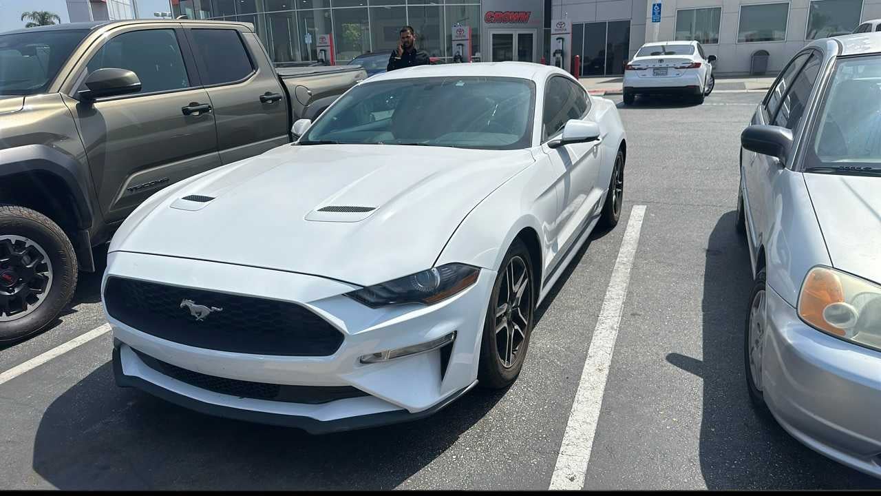 2020 Ford Mustang EcoBoost Premium
