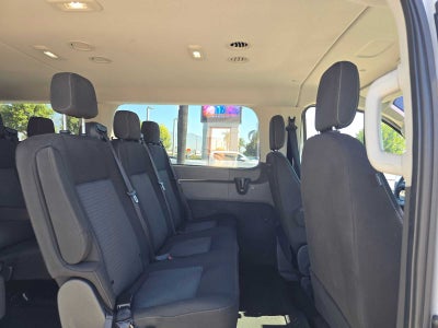 2023 Ford Transit Passenger Wagon XLT