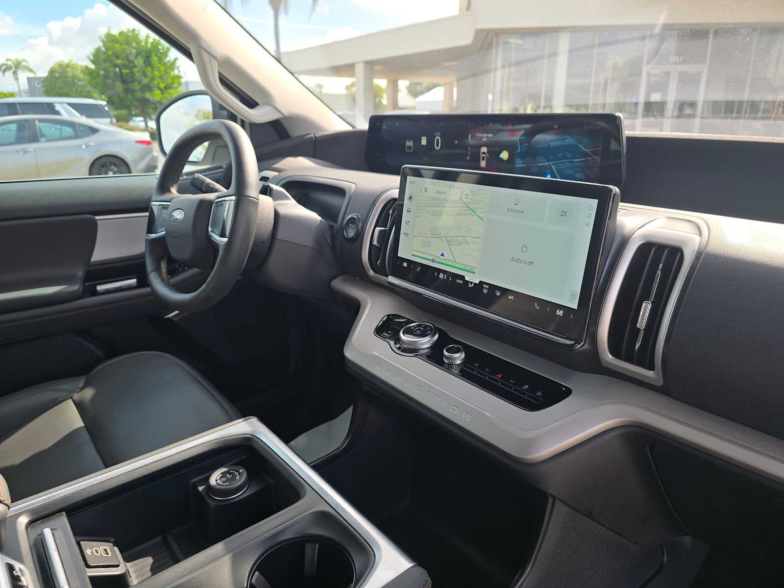 2025 Ford Expedition Active