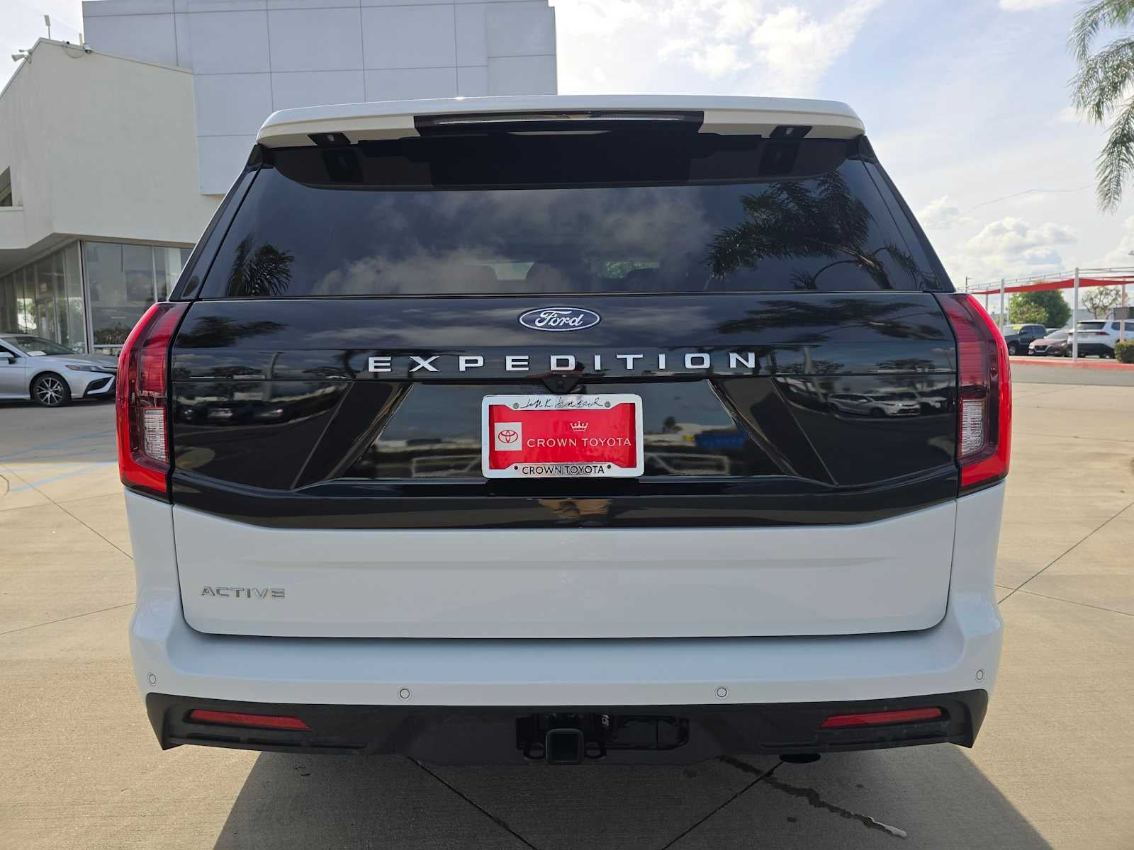 2025 Ford Expedition Active