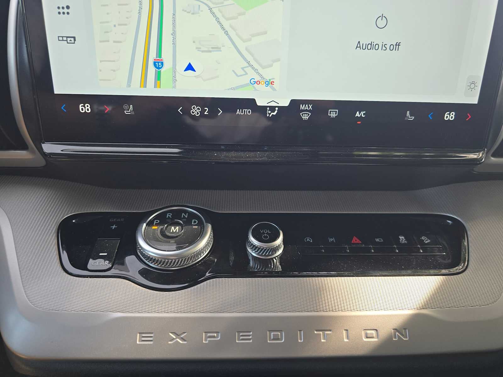 2025 Ford Expedition Active