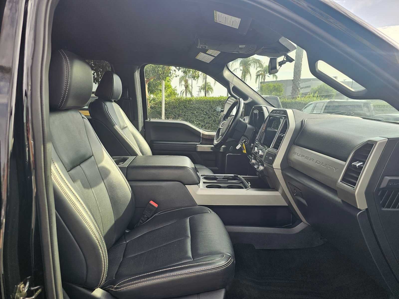 2022 Ford Super Duty F-250 Pickup LARIAT
