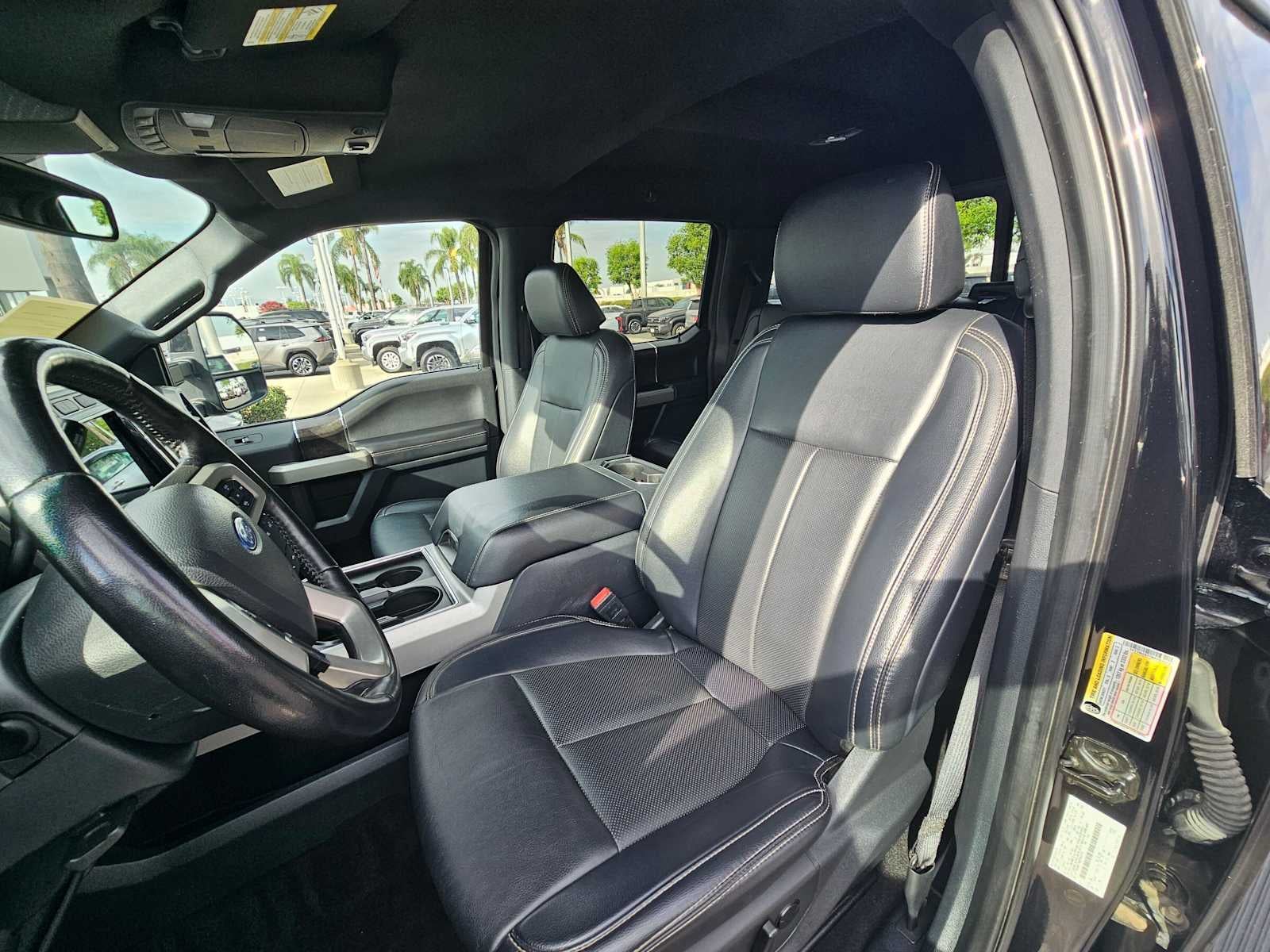 2022 Ford Super Duty F-250 Pickup LARIAT
