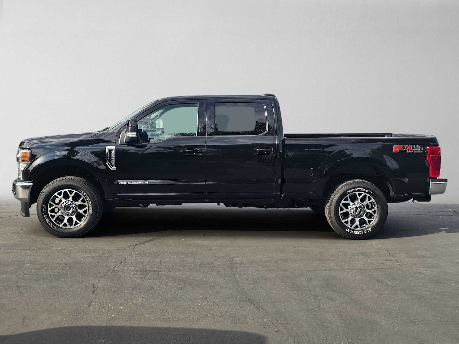 2022 Ford Super Duty F-250 Pickup LARIAT