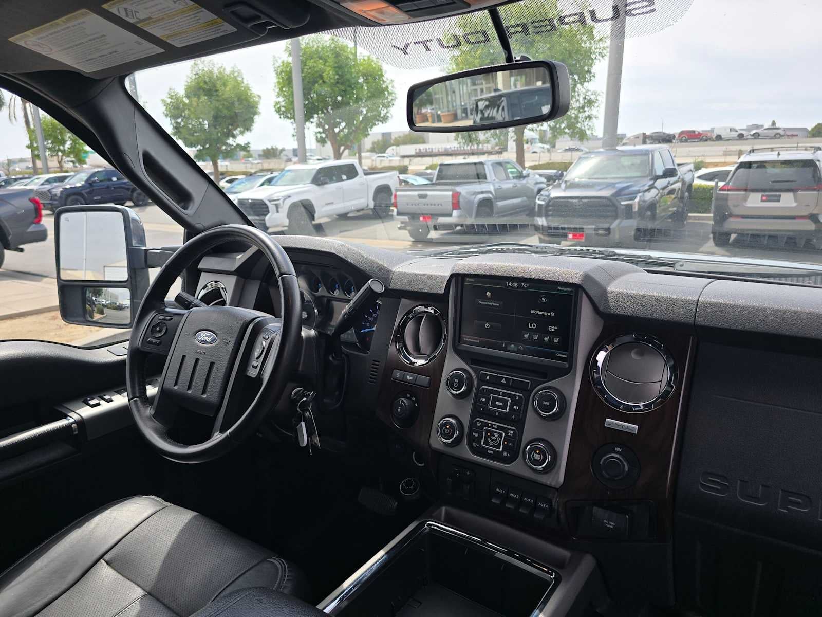 2015 Ford Super Duty F-350 SRW Lariat