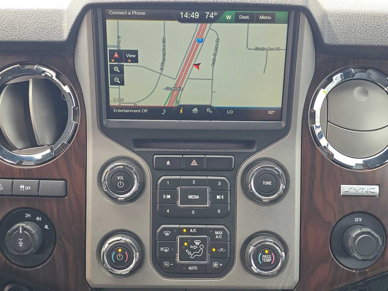 2015 Ford Super Duty F-350 SRW Lariat