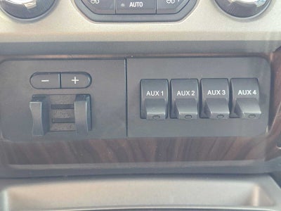 2015 Ford Super Duty F-350 SRW Lariat