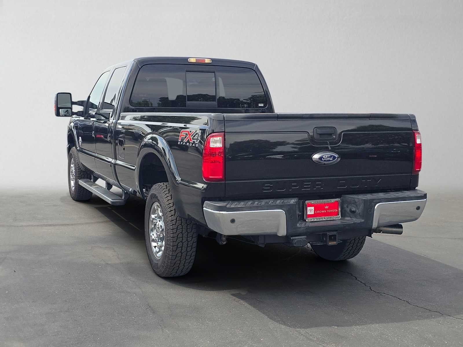 2015 Ford Super Duty F-350 SRW Lariat
