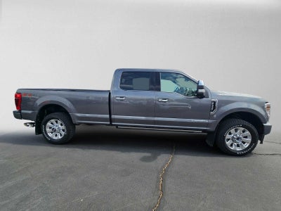 2022 Ford Super Duty F-350 SRW Pickup Platinum
