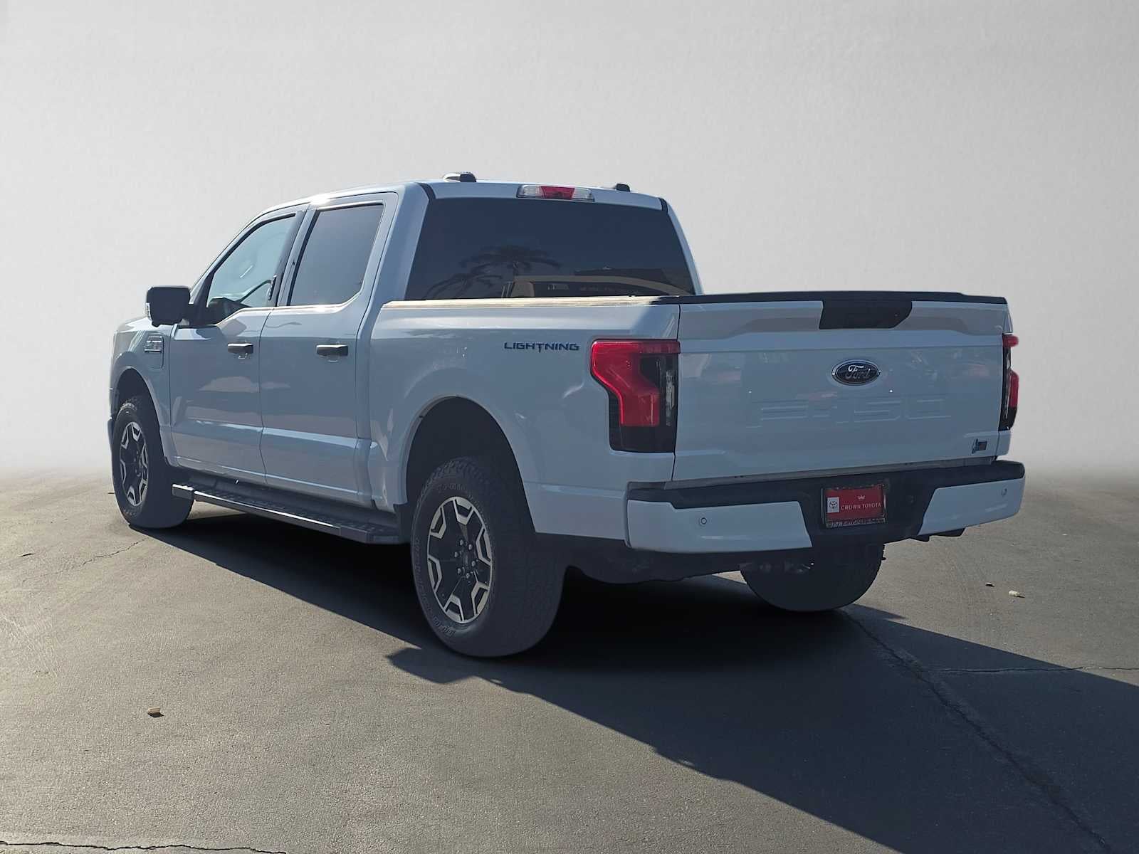 2023 Ford F-150 Lightning XLT