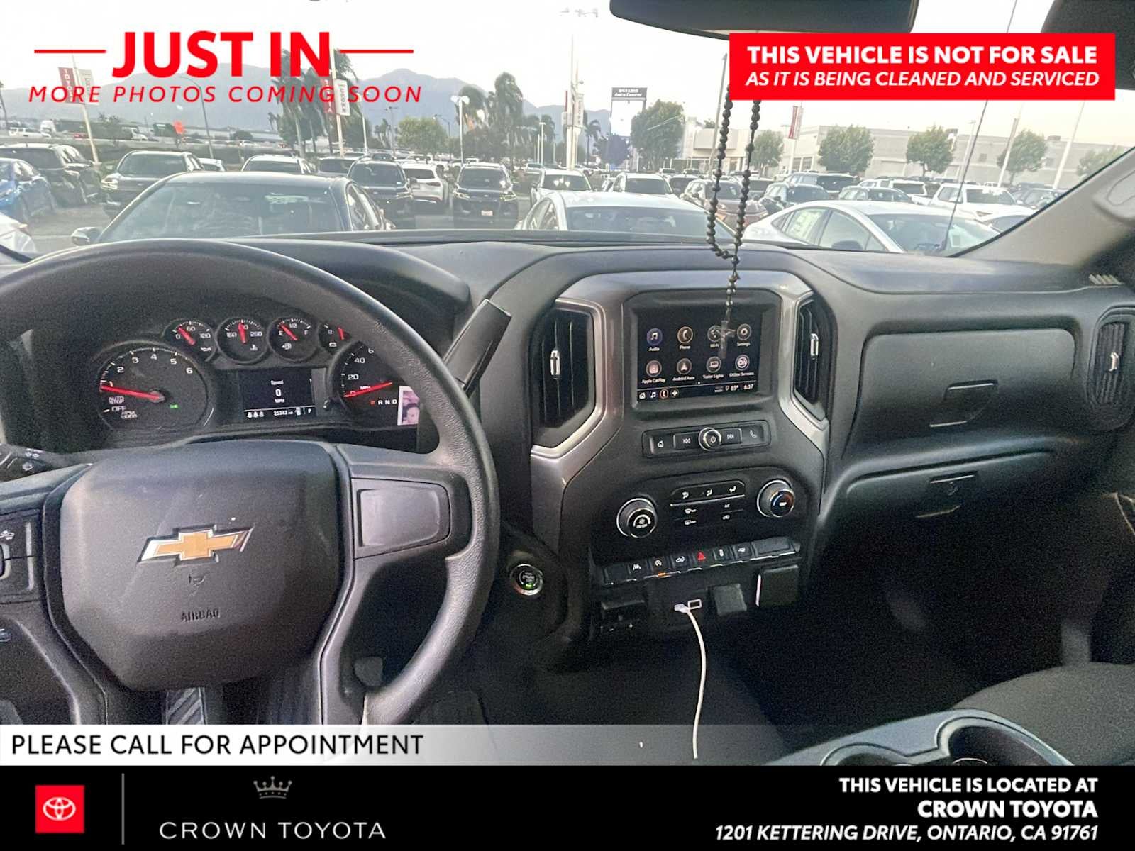 2025 Chevrolet Silverado 1500 Custom