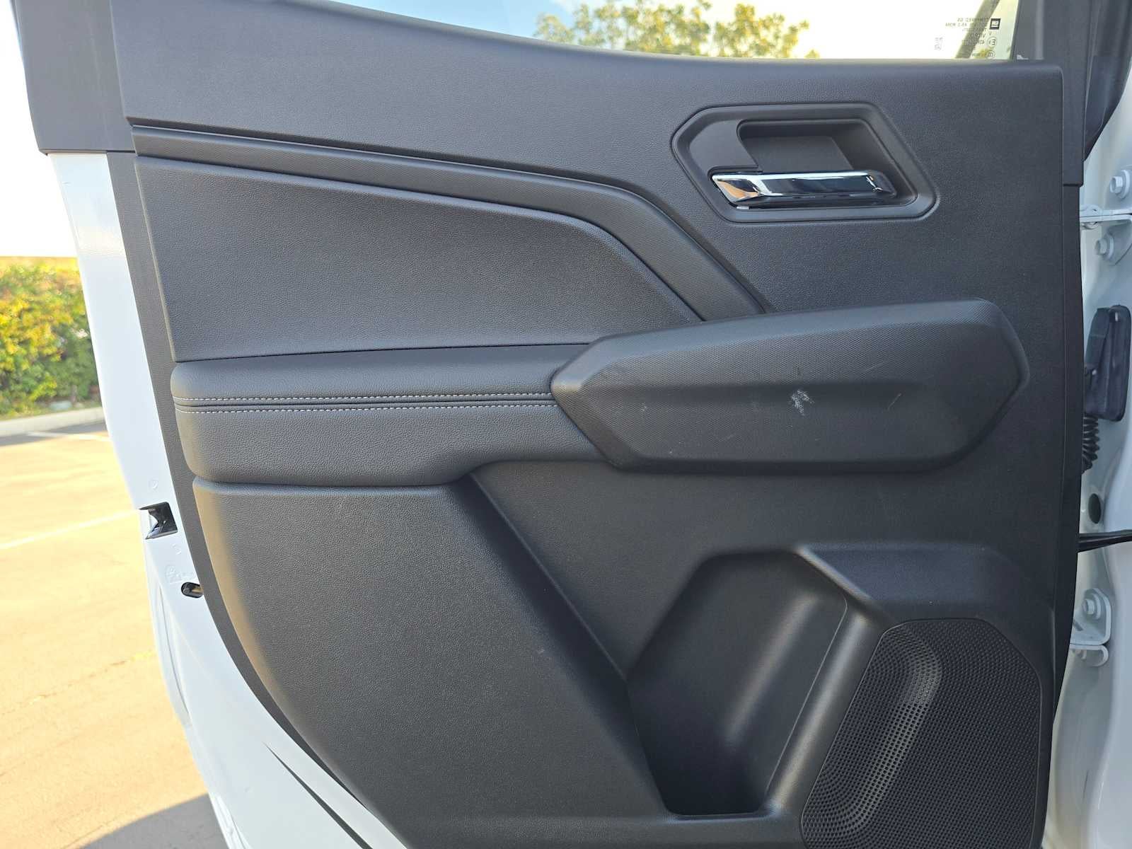 2024 Chevrolet Colorado 2WD LT