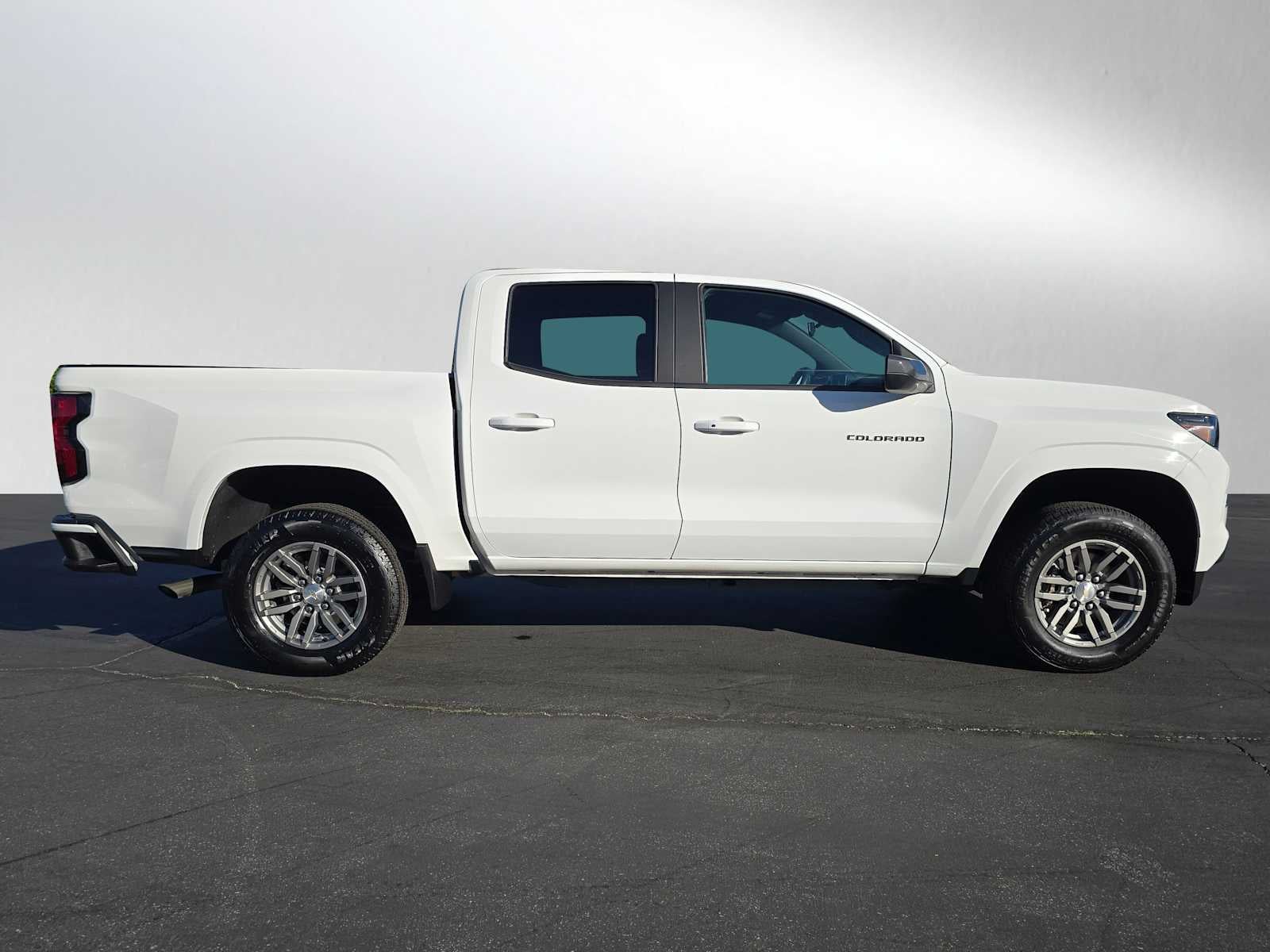 2024 Chevrolet Colorado 2WD LT