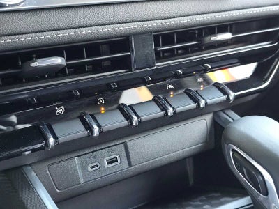 2024 Chevrolet Colorado 4WD LT