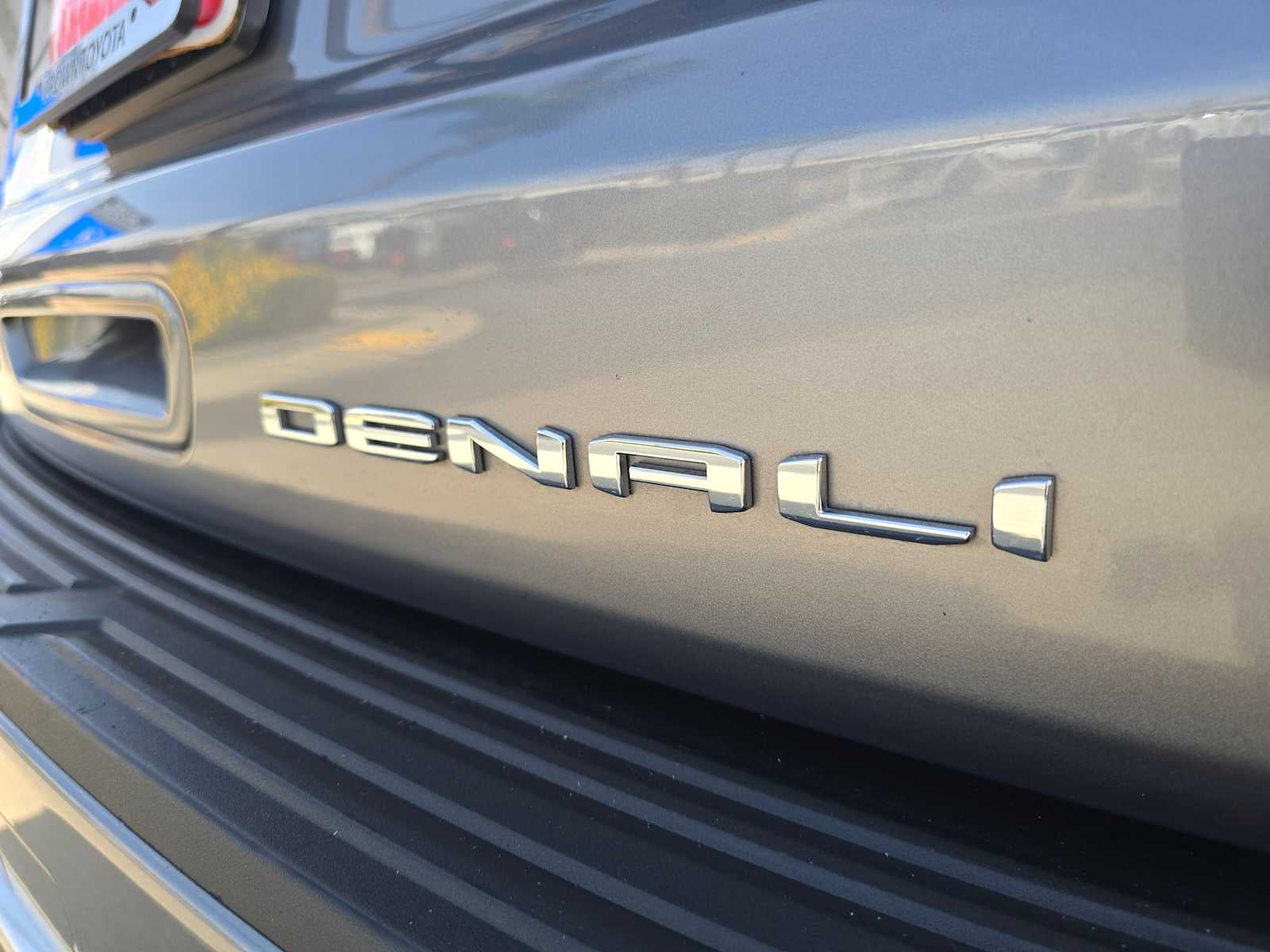 2021 GMC Yukon Denali Denali