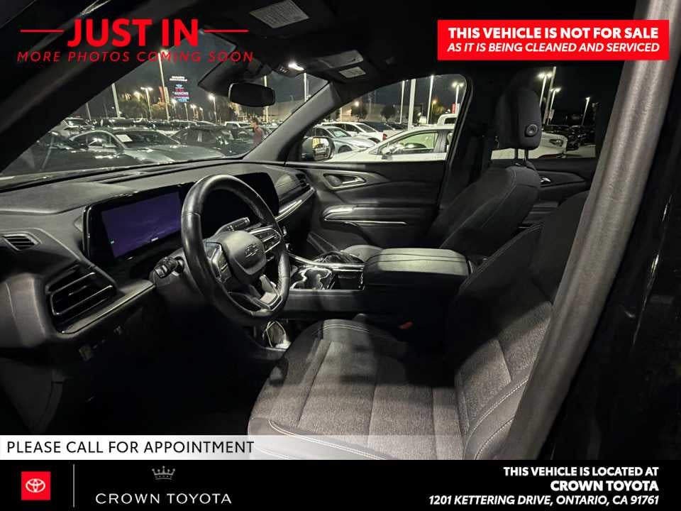 2024 Chevrolet Traverse FWD LT