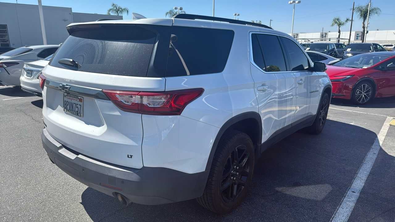 2020 Chevrolet Traverse LT Cloth