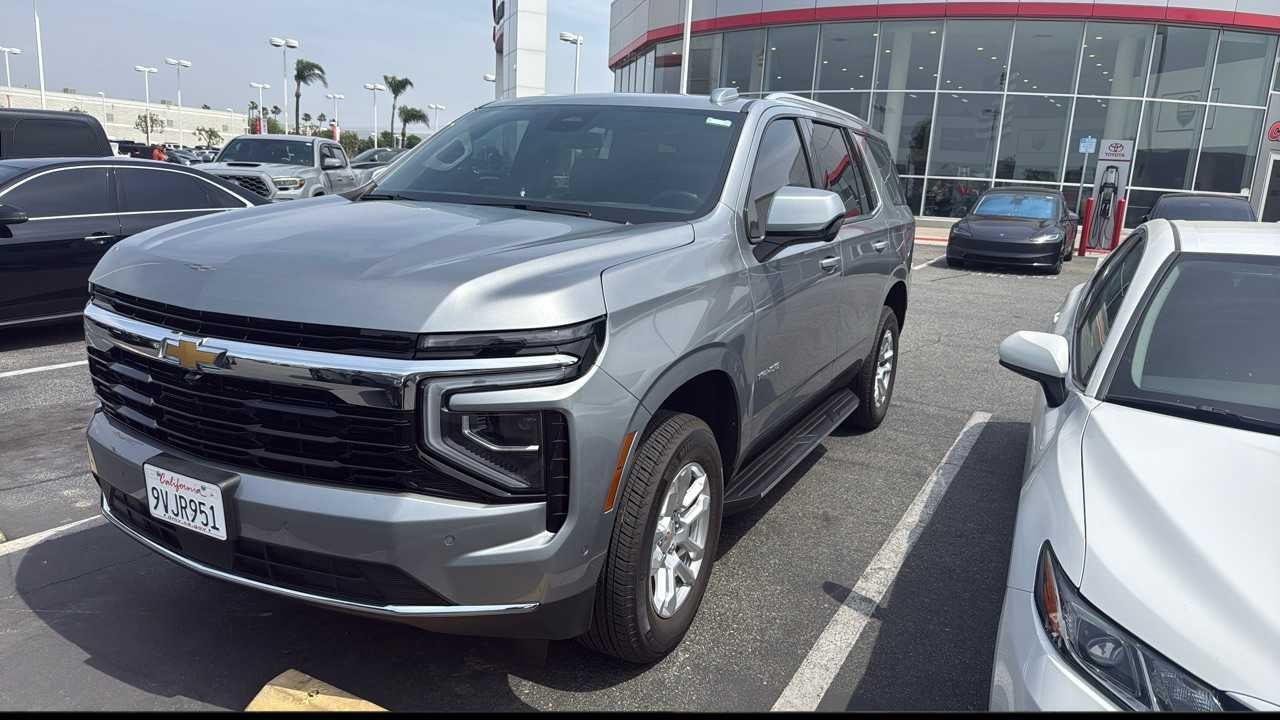 2025 Chevrolet Tahoe LS