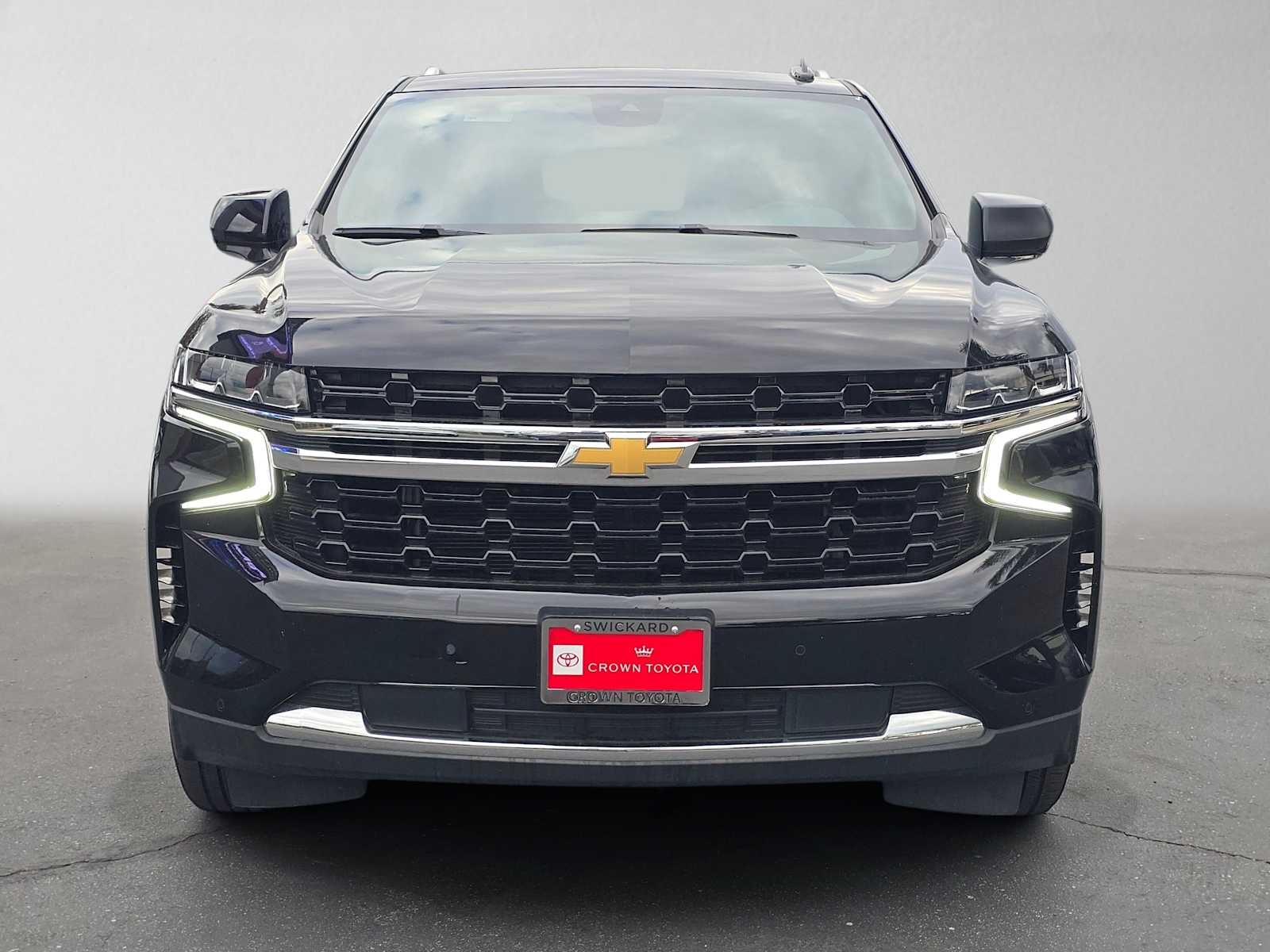 2023 Chevrolet Suburban LS