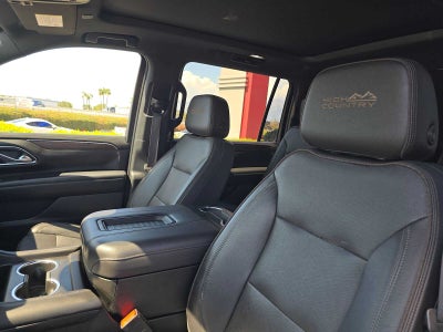 2023 Chevrolet Suburban High Country