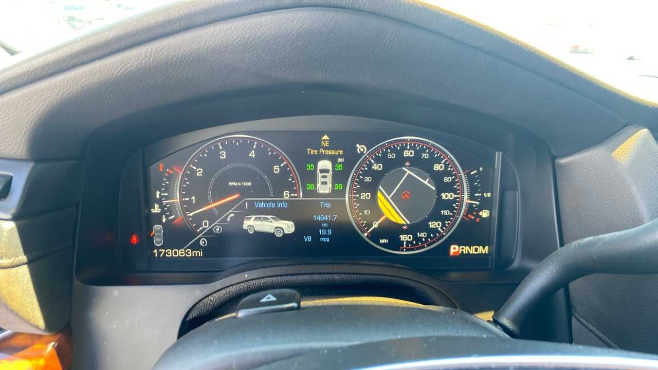 2015 Cadillac Escalade Luxury