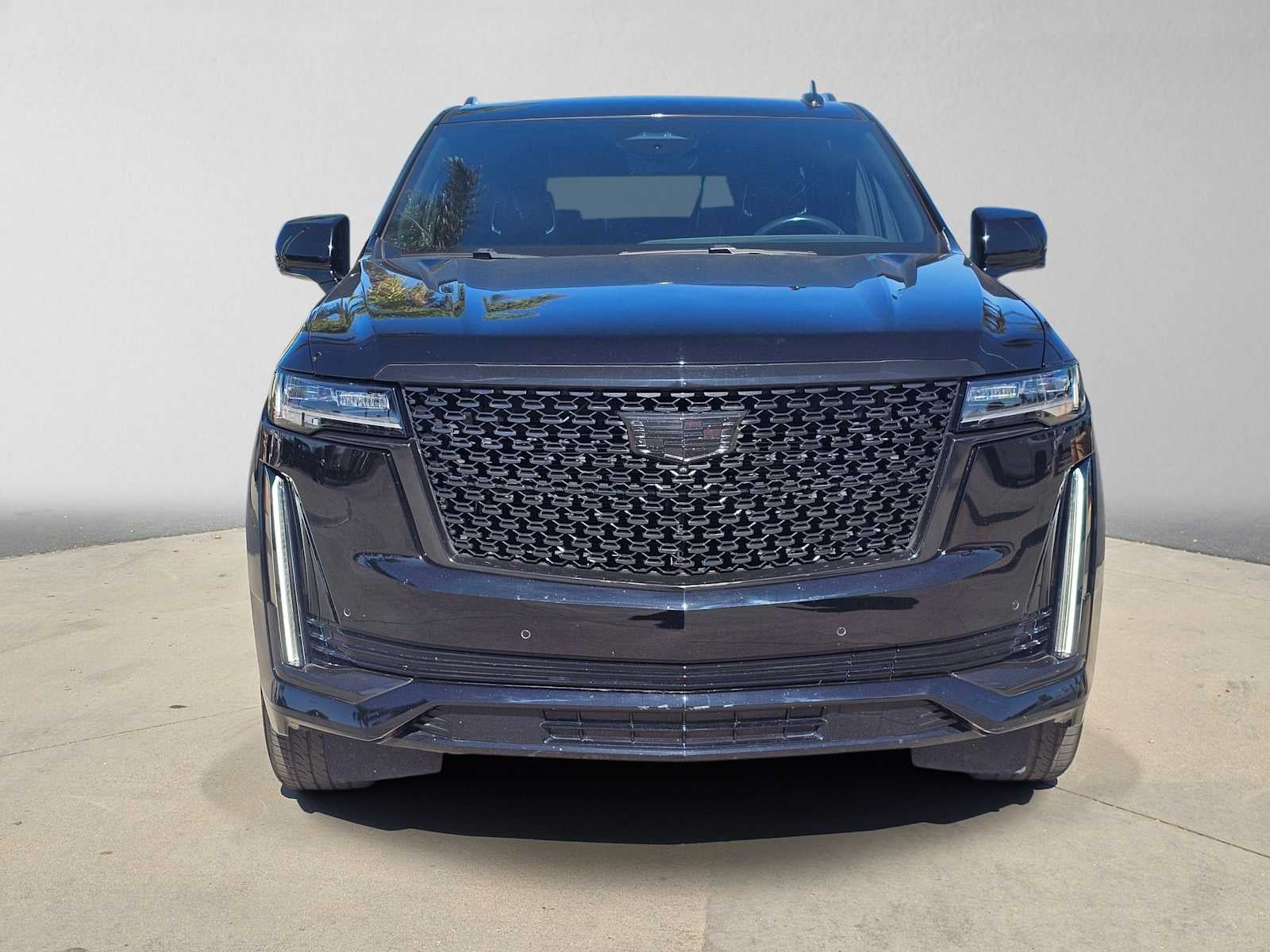 2023 Cadillac Escalade ESV 4WD Premium Luxury
