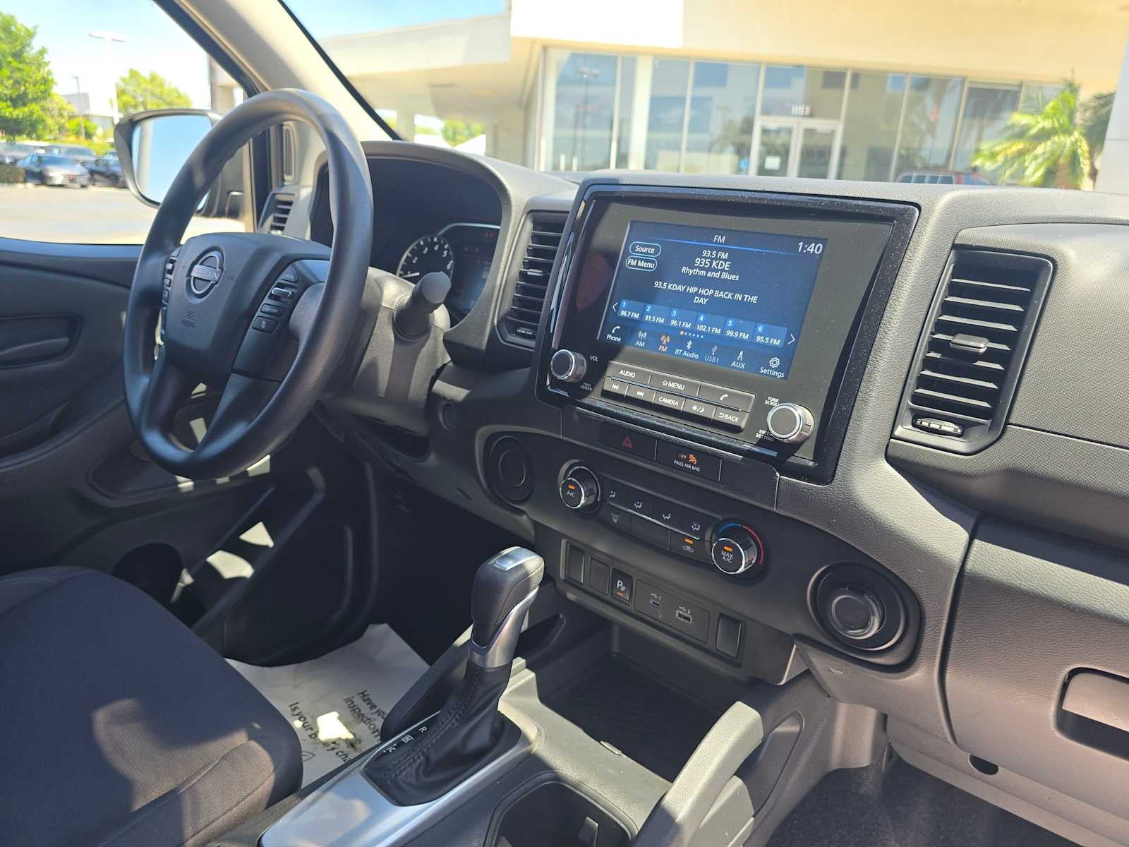 2022 Nissan Frontier S
