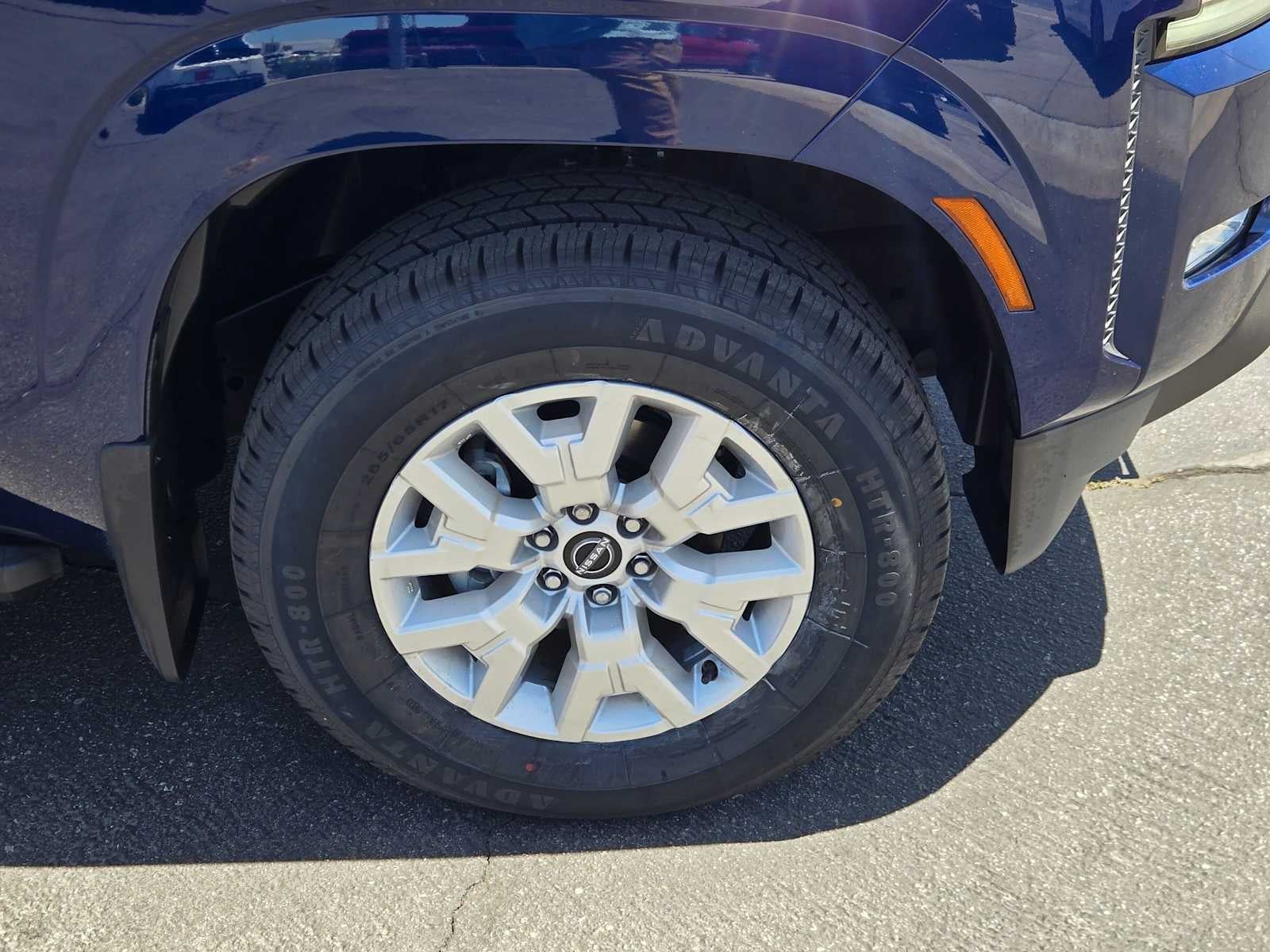 2022 Nissan Frontier SV