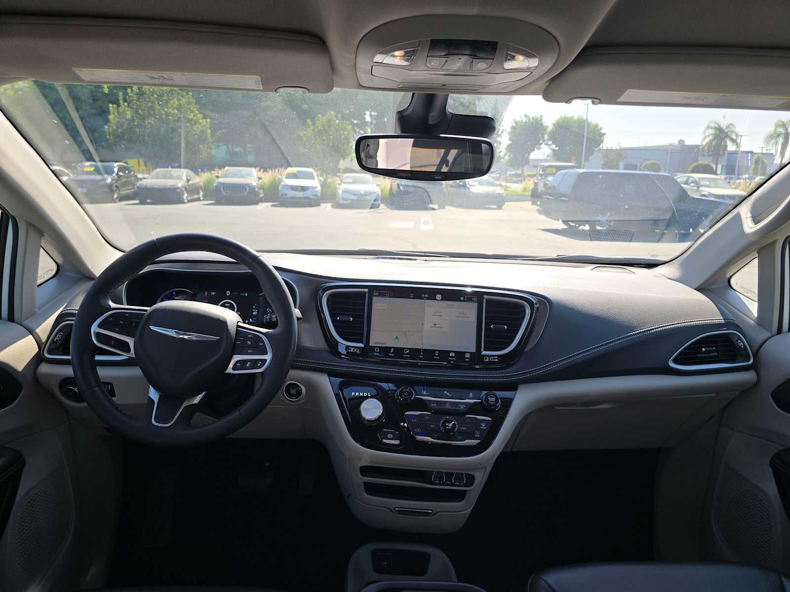2024 Chrysler Pacifica Hybrid Select