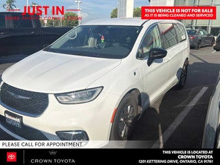 2024 Chrysler Pacifica Hybrid Select