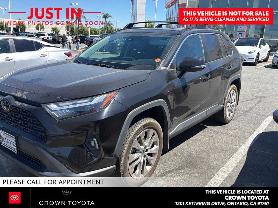 2024 Toyota RAV4 XLE Premium