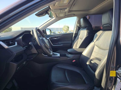 2022 Toyota RAV4 XLE Premium