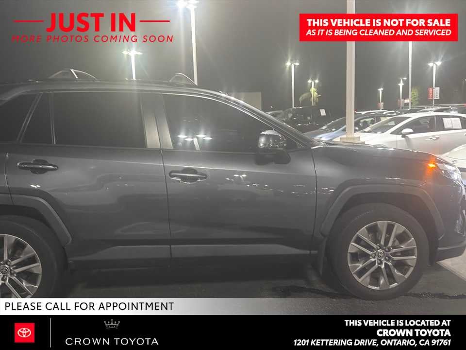 2022 Toyota RAV4 XLE Premium